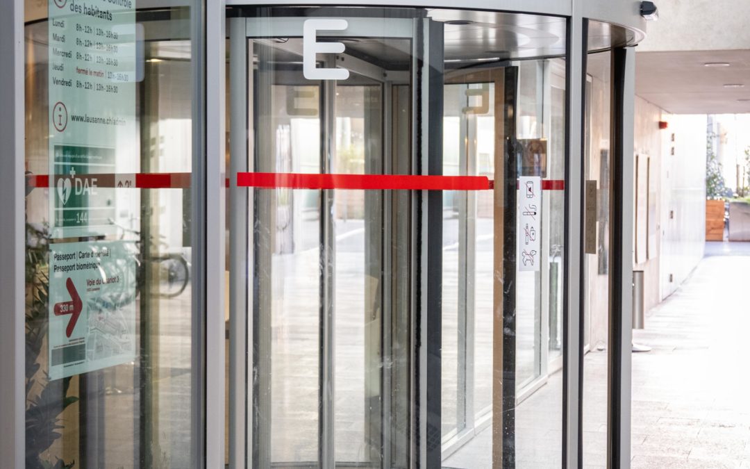 POSTULAT – Garantir la dignité et la confidentialité des échanges dans les guichets lausannois