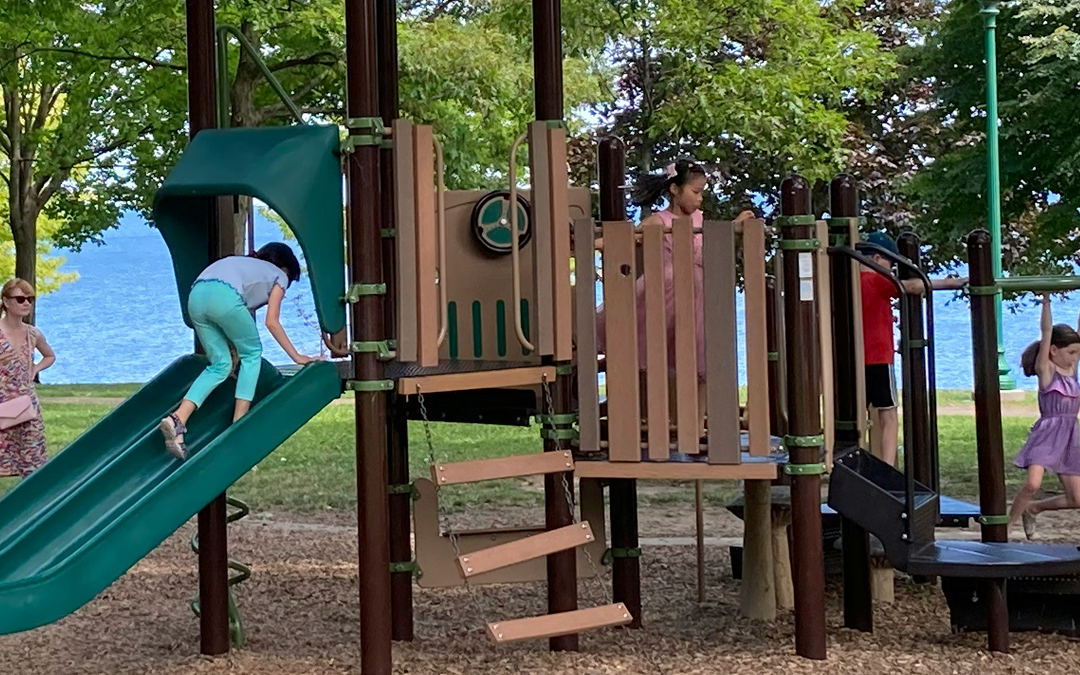 POSTULAT – De la lumière au bout du tunnel ? L’APEMS de Sévelin en quête d’air